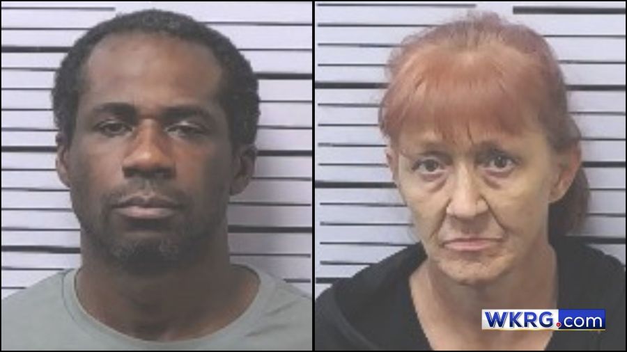 2 arrested after armed robbery at Mobile dollar store: police