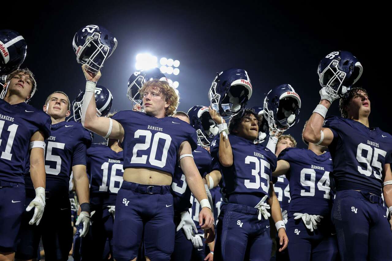 Smithson Valley football gears up for chance to defend state title