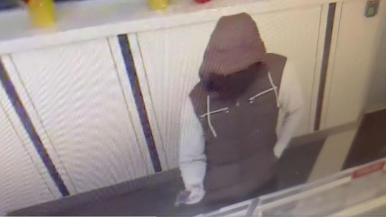 Armed robbery reported at Columbia jewelry store, suspect still at large