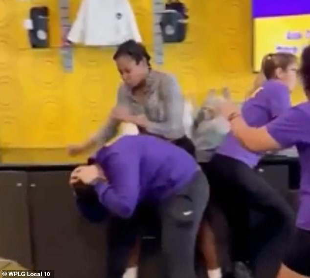 Miami gym Karen arrested after pummeling staff member in the face over ...