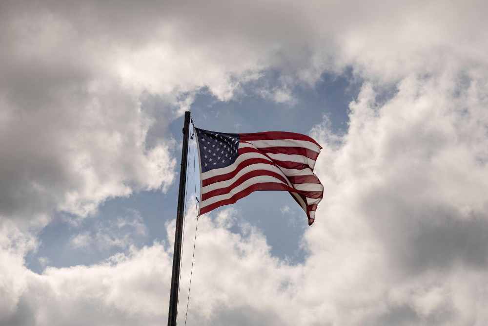 Inflasi AS melambat, beban biaya hidup tetap berat