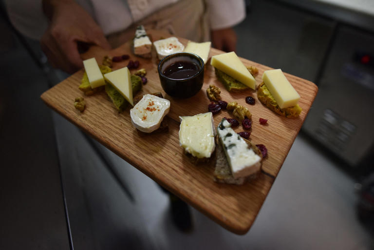 Eating brie, gouda, cheddar may lower dementia risk, new study says