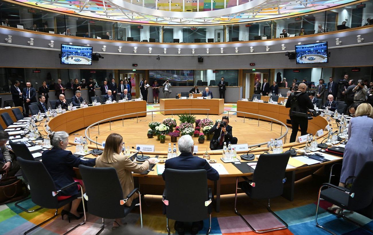 Reparations loan for Ukraine included in draft conclusions of EU summit ...