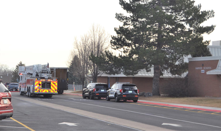 Live updates on wind in Colorado: Thousands without power
