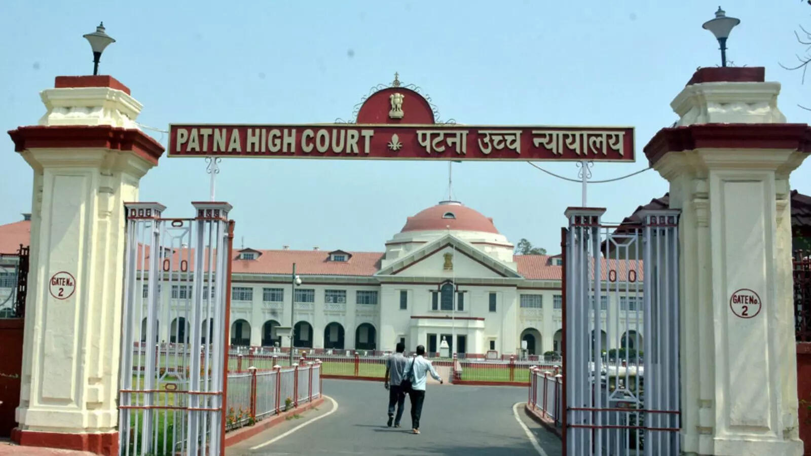 Registrar’s signature not must if certificate is valid: High Court