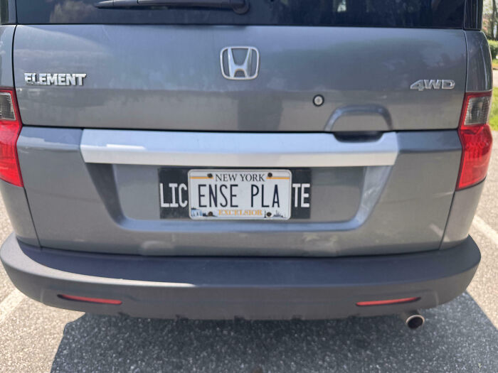 42 License Plates So Clever People Had To Take Photos