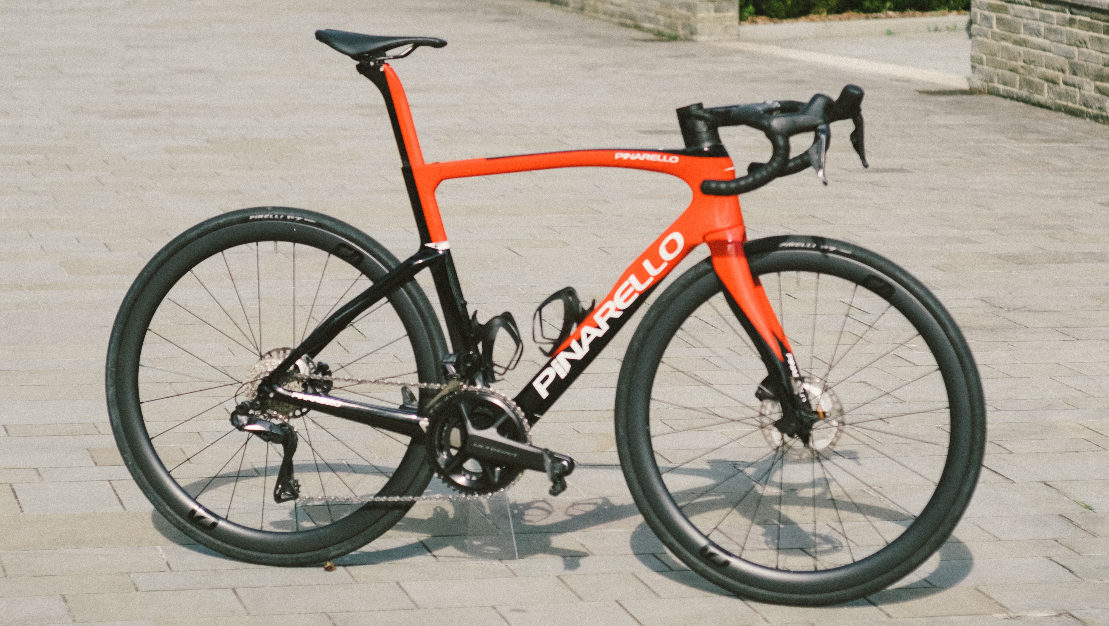 Pinarello F7 16x9
