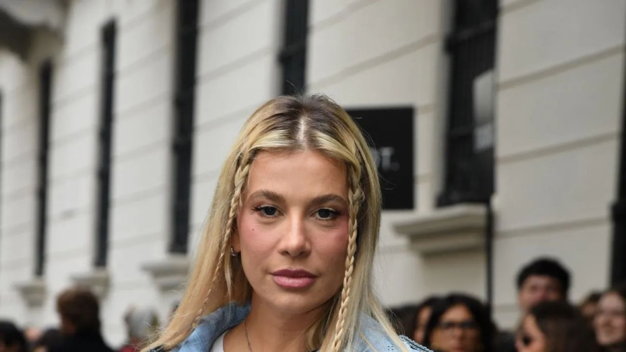 Foto della figlia sui social: Clizia Incorvaia prosciolta, ma resta il ...