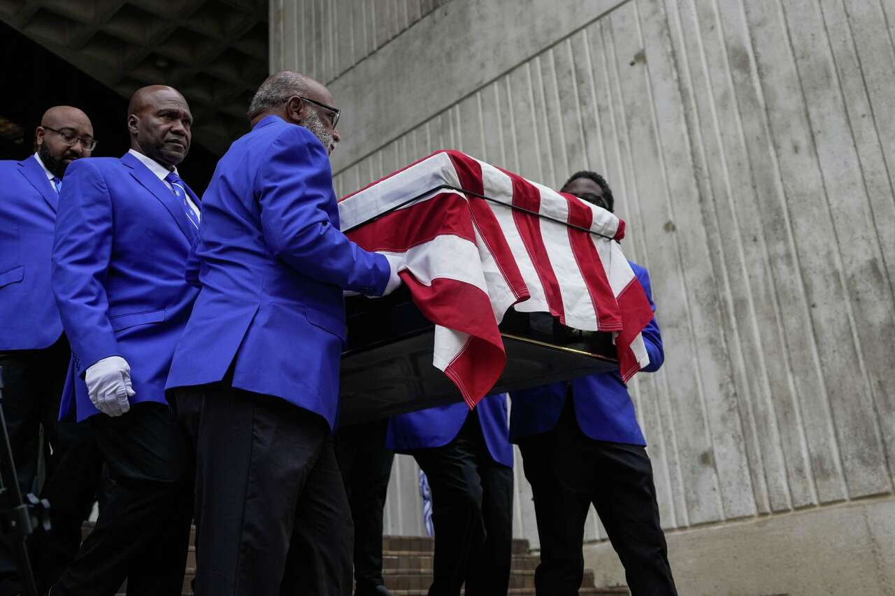 See photos from the memorial for former HISD superintendent, US Sec. of ...