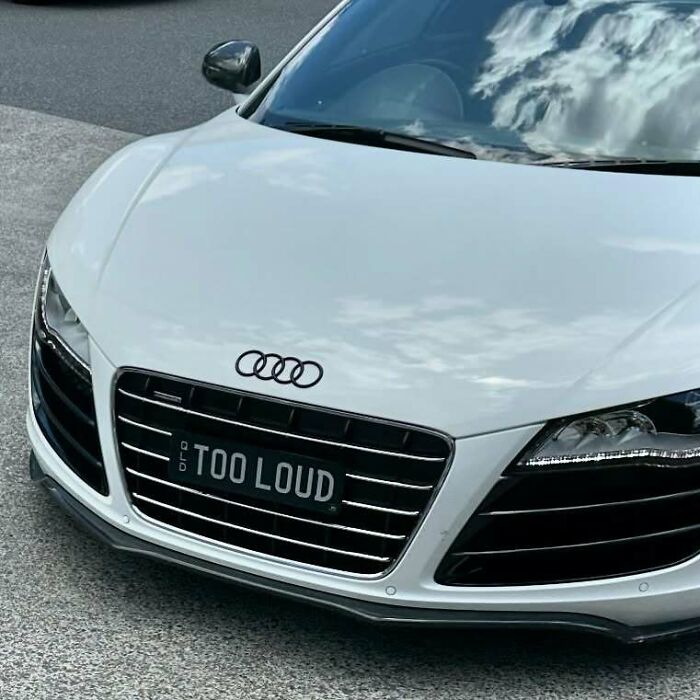 42 License Plates So Clever People Had To Take Photos