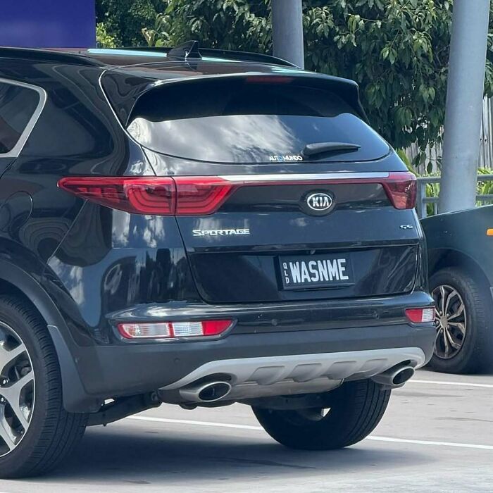 42 License Plates So Clever People Had To Take Photos