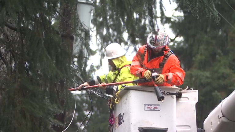 Crews work to restore power, repair downed power lines across Portland ...