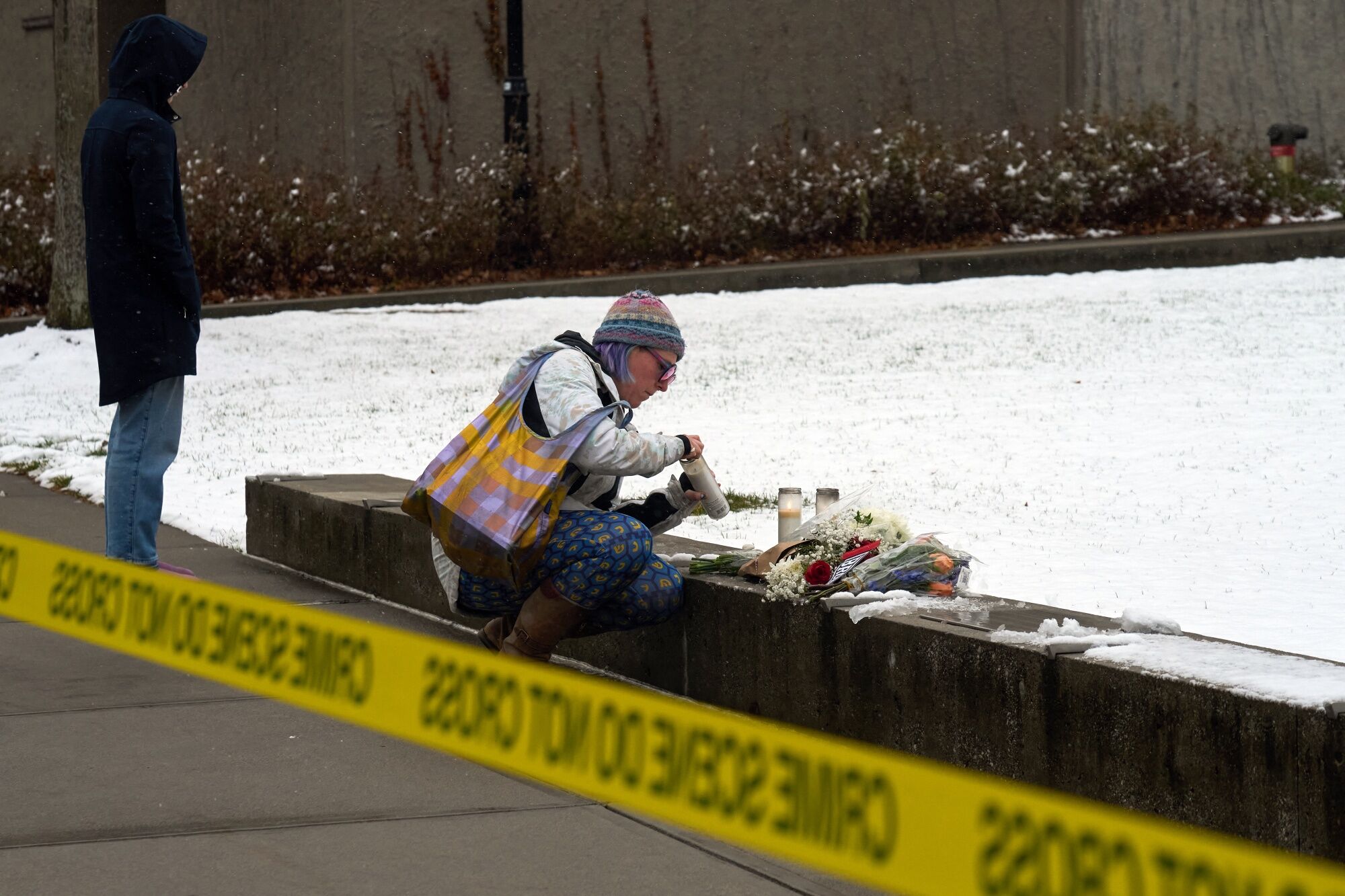 Officials find dead body of suspected Brown, MIT professor shooter<br>