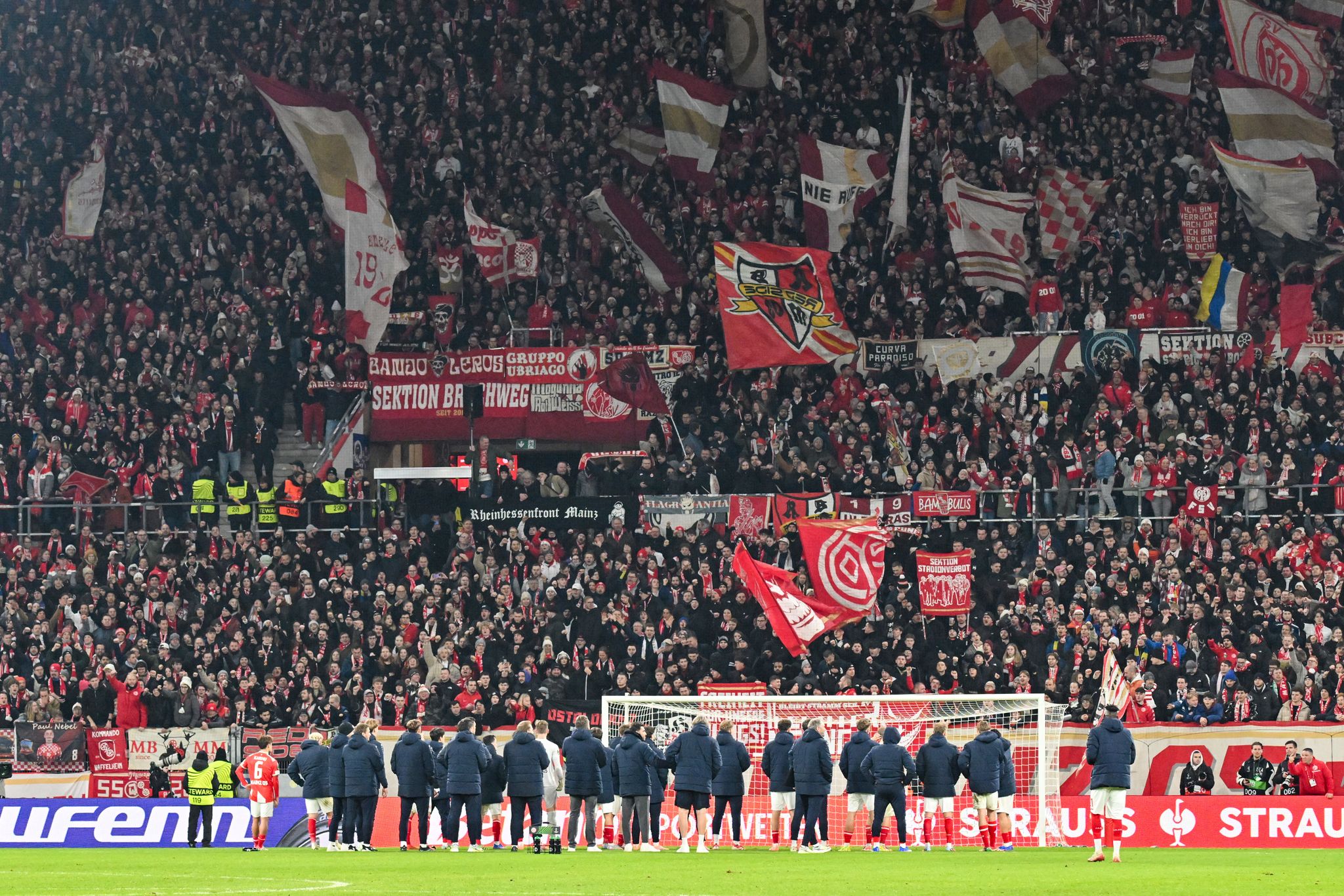 Mainz hakt Achtelfinal-Einzug ganz schnell ab