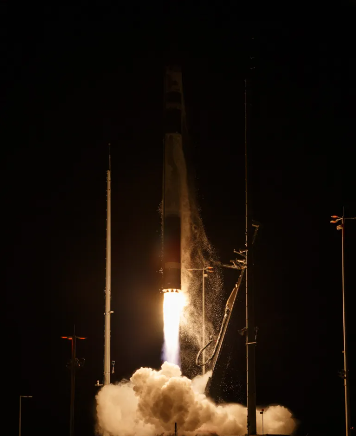 NASA launches DiskSat demo into Low Earth Orbit