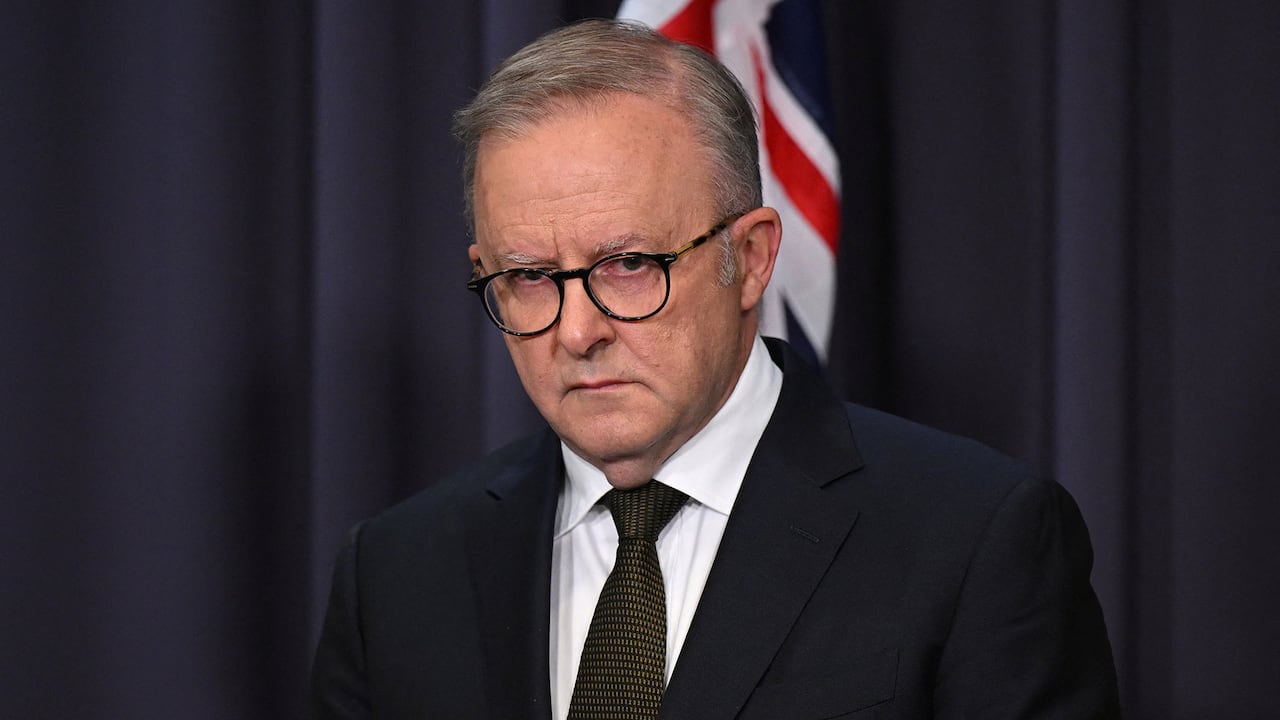 Australia planning hate speech crackdown after Bondi Beach shooting