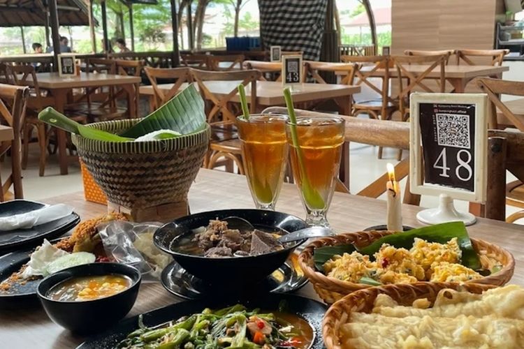 10 Tempat Makan Terbaik Dekat Stasiun Arah Kabu, Sumatera Utara