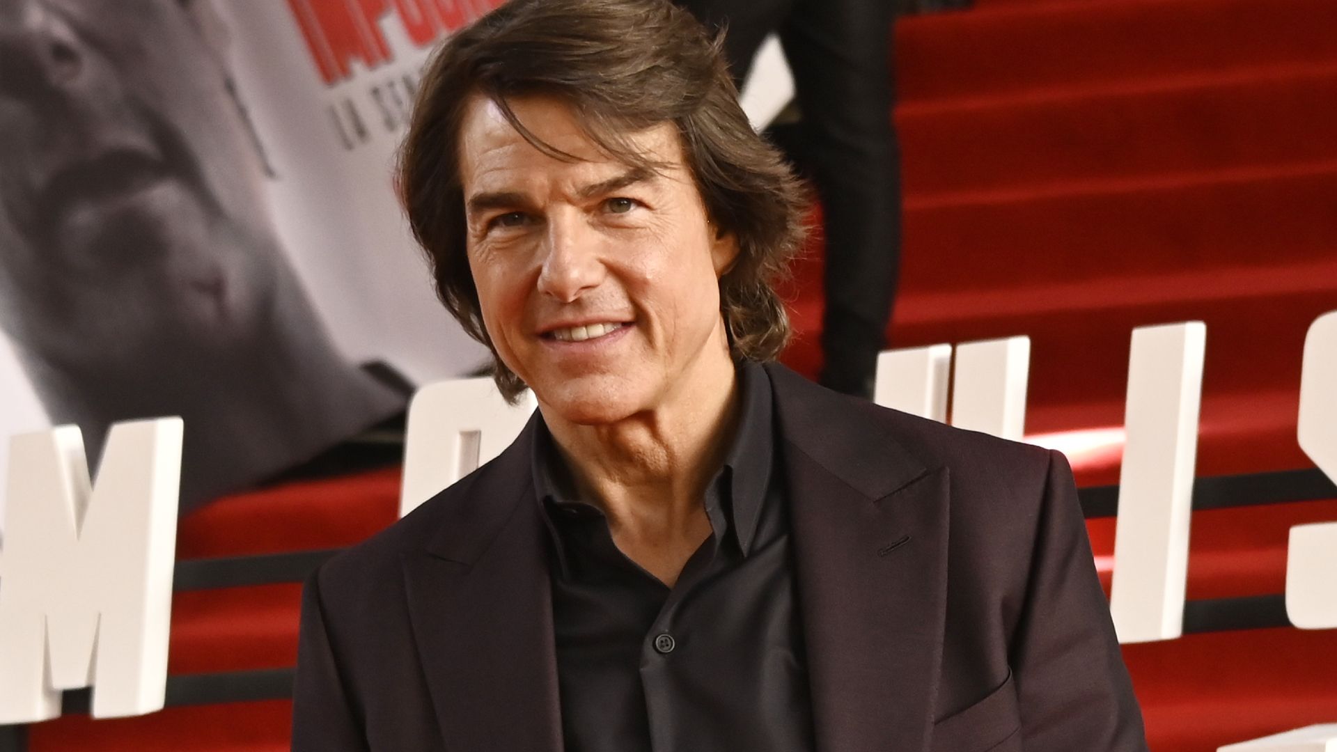 Tom Cruise reveals first trailer for his new comedy Digger from Oscar ...