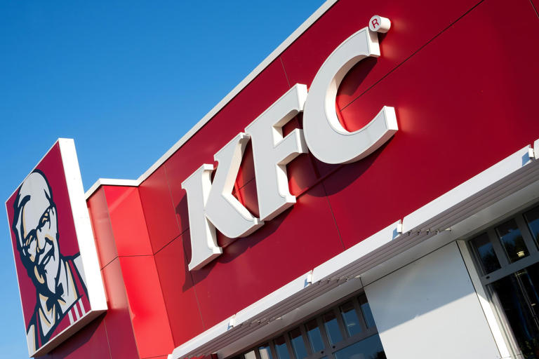 KFC opens 'shiny new restaurant' in affluent Wirral town