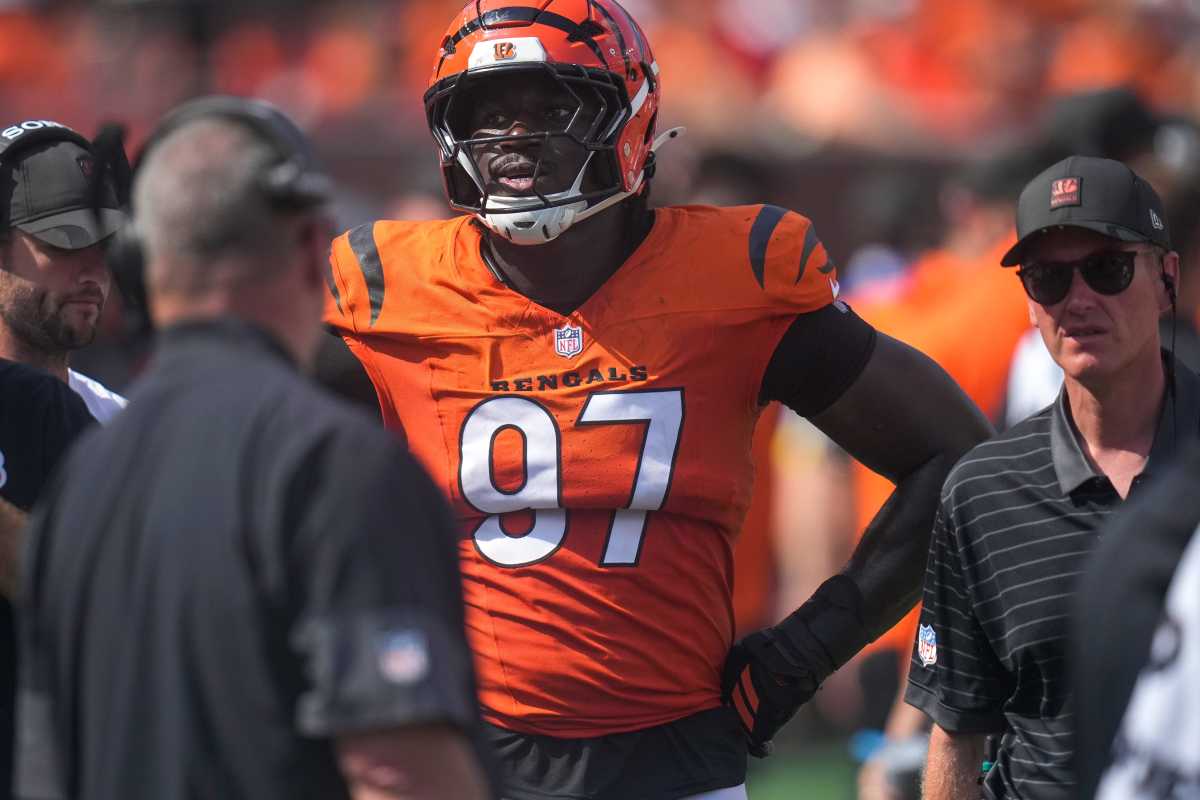 Shemar Stewart spills the beans while a dark cloud hovers over Tee Higgins in Bengals