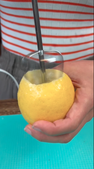 A simple lemon trick everyone should know