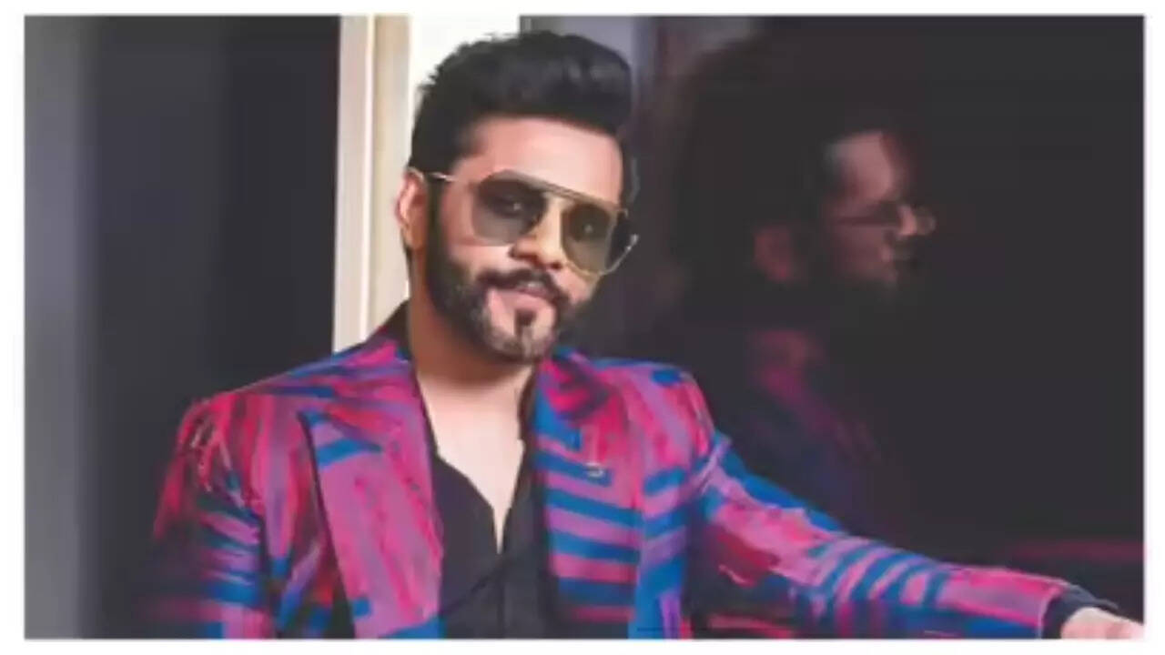 Rahul Vaidya faces backlash after asking Indians to learn 'own language ...