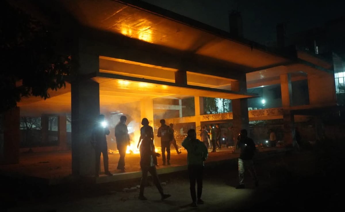 Why anti-India mob attacked Bangladesh media houses, Mujibur Rahman's house