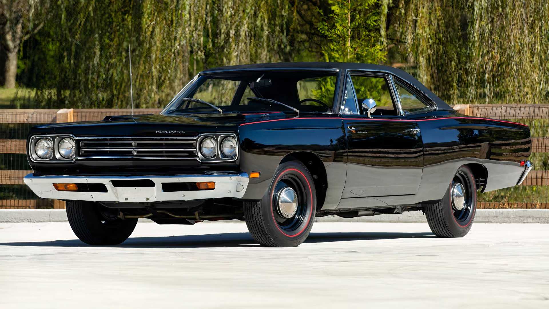 1969 Plymouth Hemi Road Runner Coupe front three quarter pic
