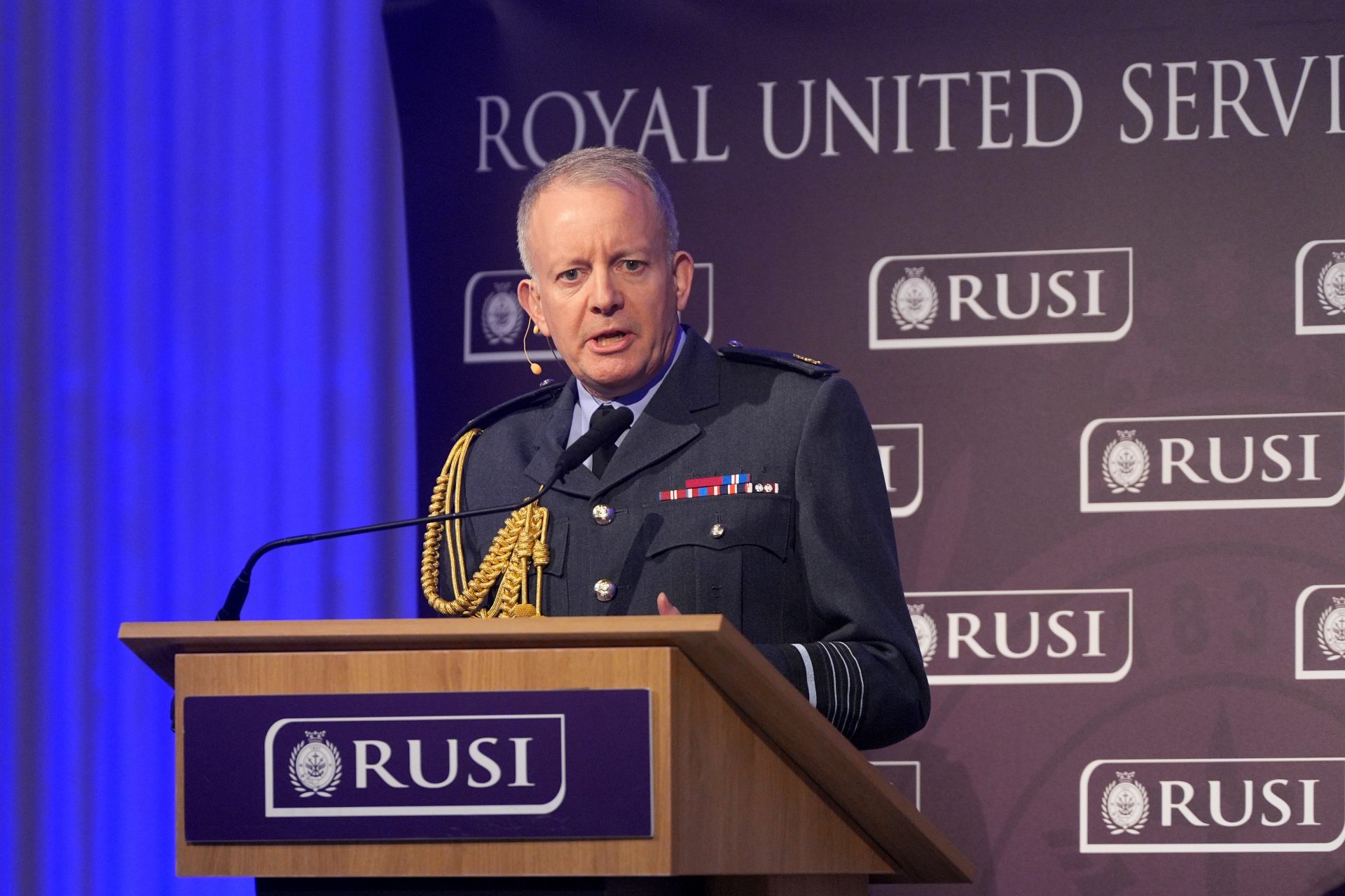 UK chief of staff warns citizens to prepare for war with Russia