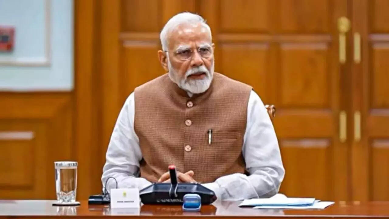 Most-liked tweets: In top 10 posts from India, PM Modi in top 8 - check ...