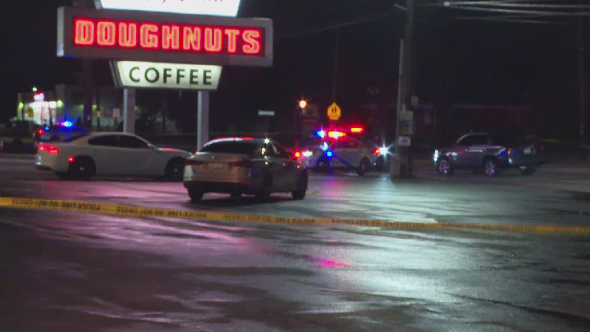LMPD responds to second police shooting in 24 hours