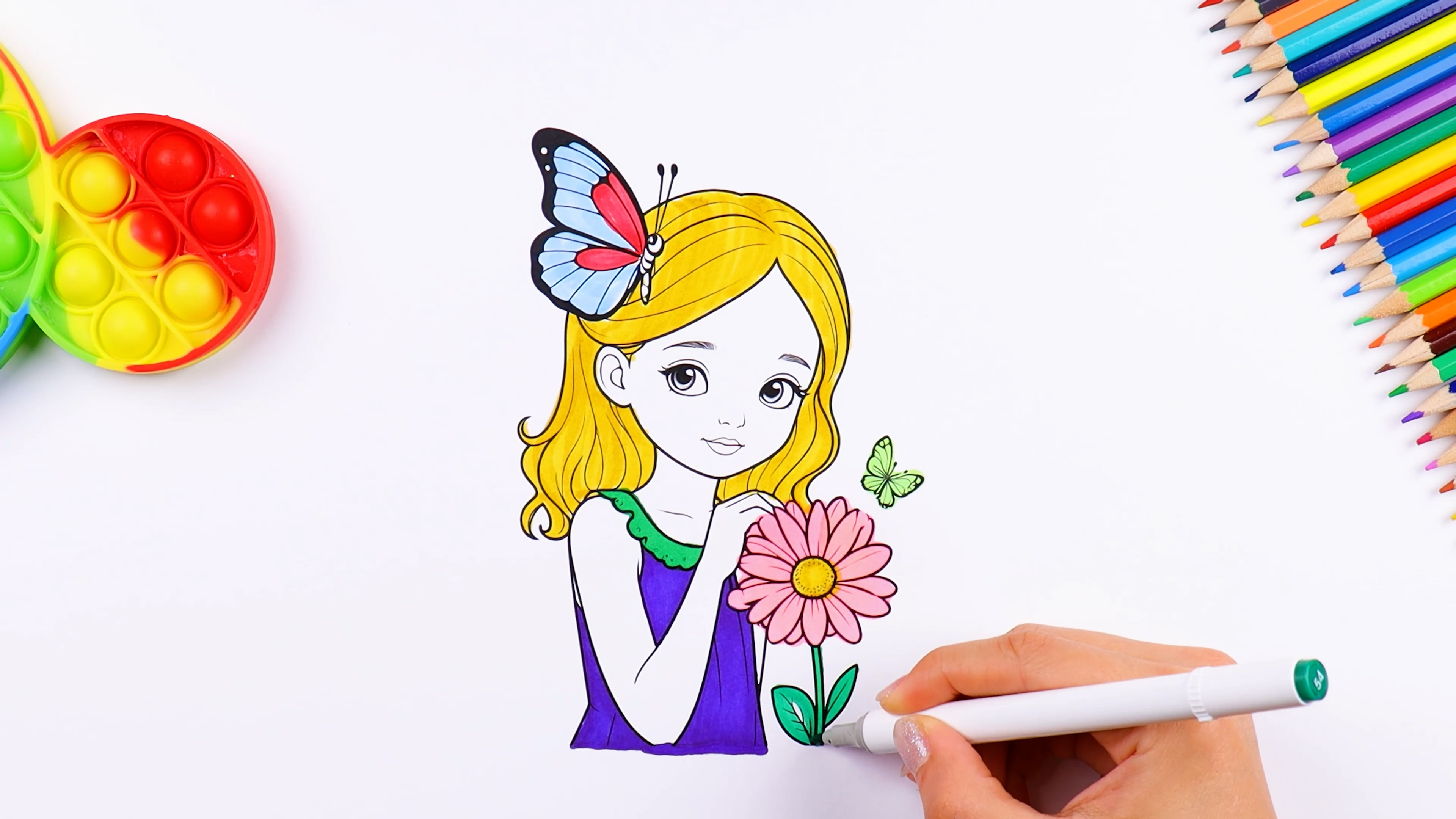 Learn colors through a fun drawing
