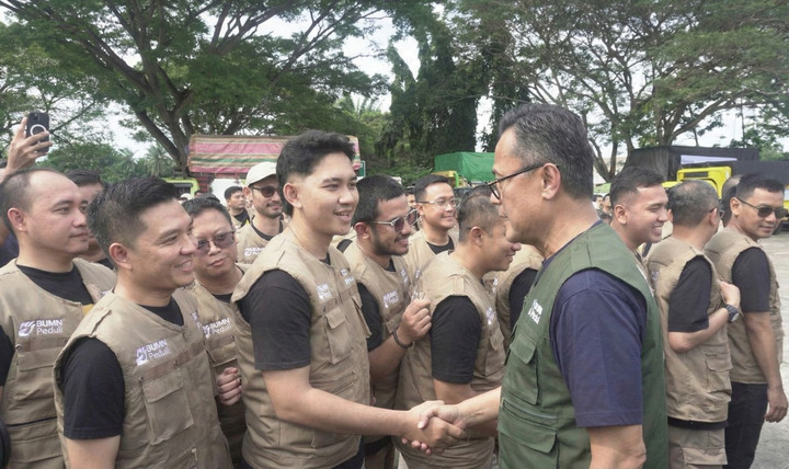BSI Kirim 100 Relawan Bantu Pemulihan Bencana Aceh