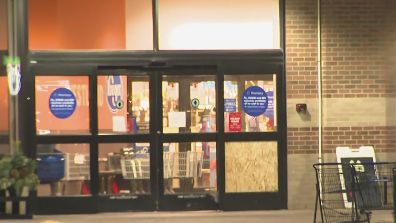 Salvation Army bell ringer fatally shot at Kroger store
