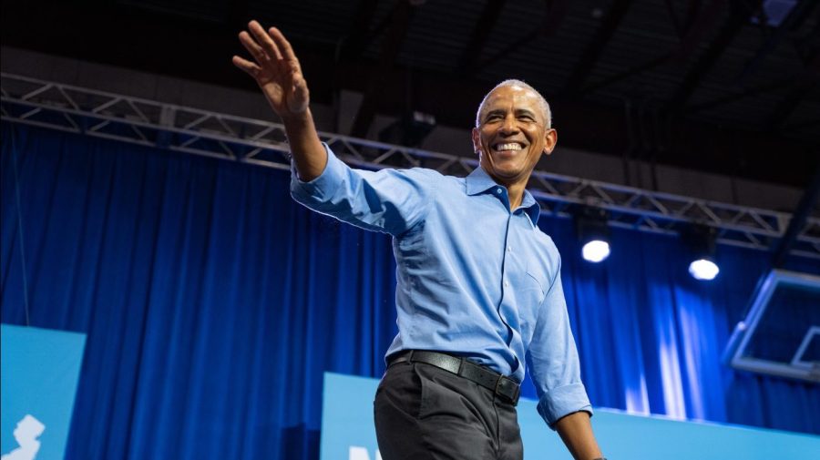 Obama shares his favorite books, movies and music