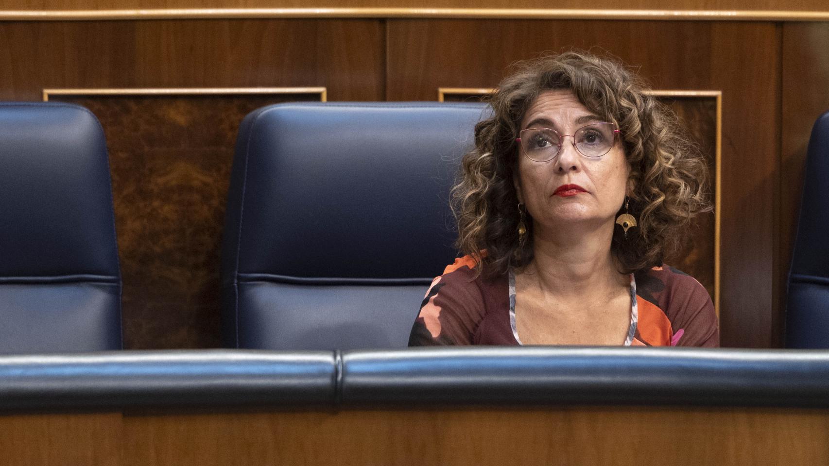 Hacienda cambia las normas en 2026: "Si tu padre te manda 300 euros al ...