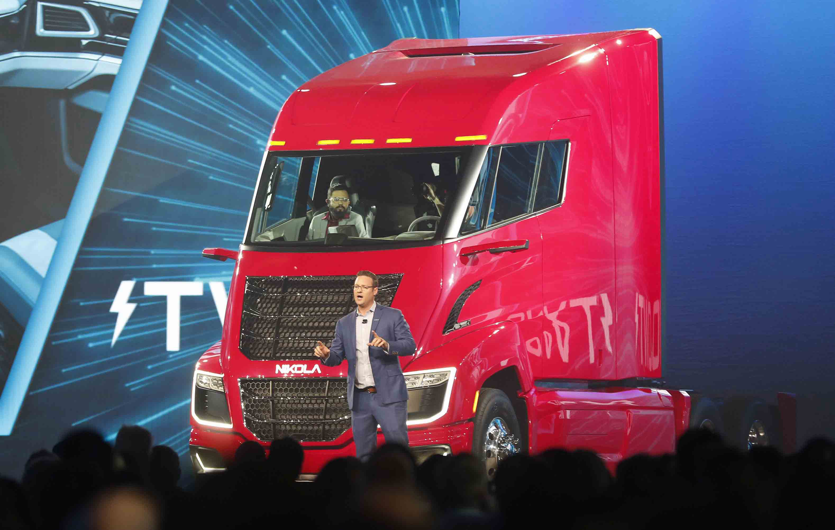 Milton introduces the Nikola Two hydrogen-electric semitruck in Scottsdale, Arizona, in April 2019.