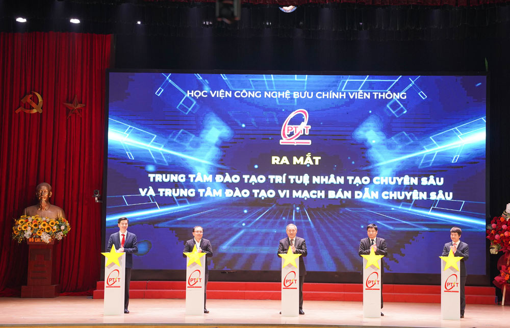 PTIT thành lập hai trung tâm đào tạo chuyên sâu về AI và vi mạch bán dẫn
