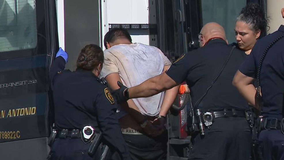 Man on probation arrested after fleeing police, fighting in creek
