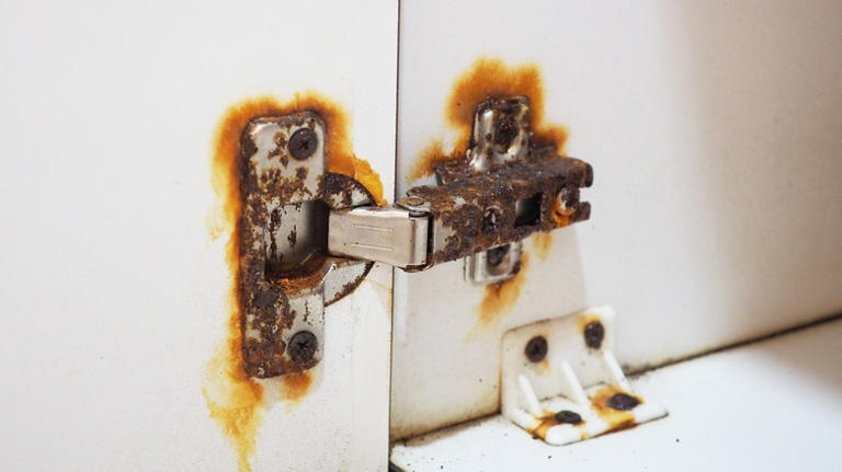 Why your cabinet hinges are rusting and how to quickly fix it