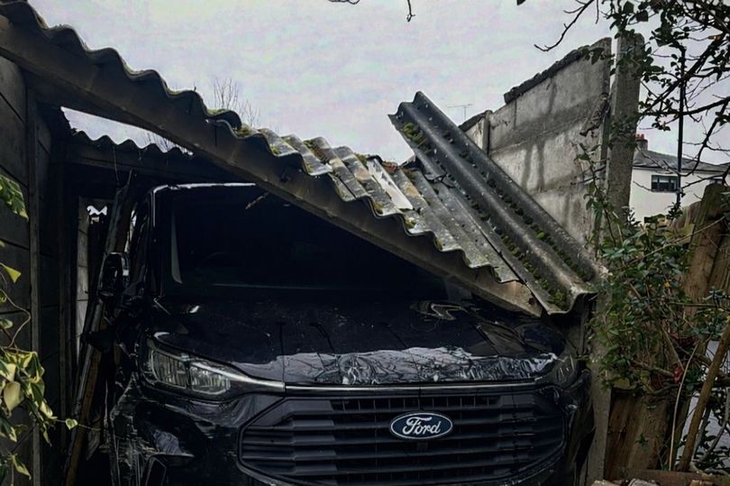 Car crashes into building in dramatic incident