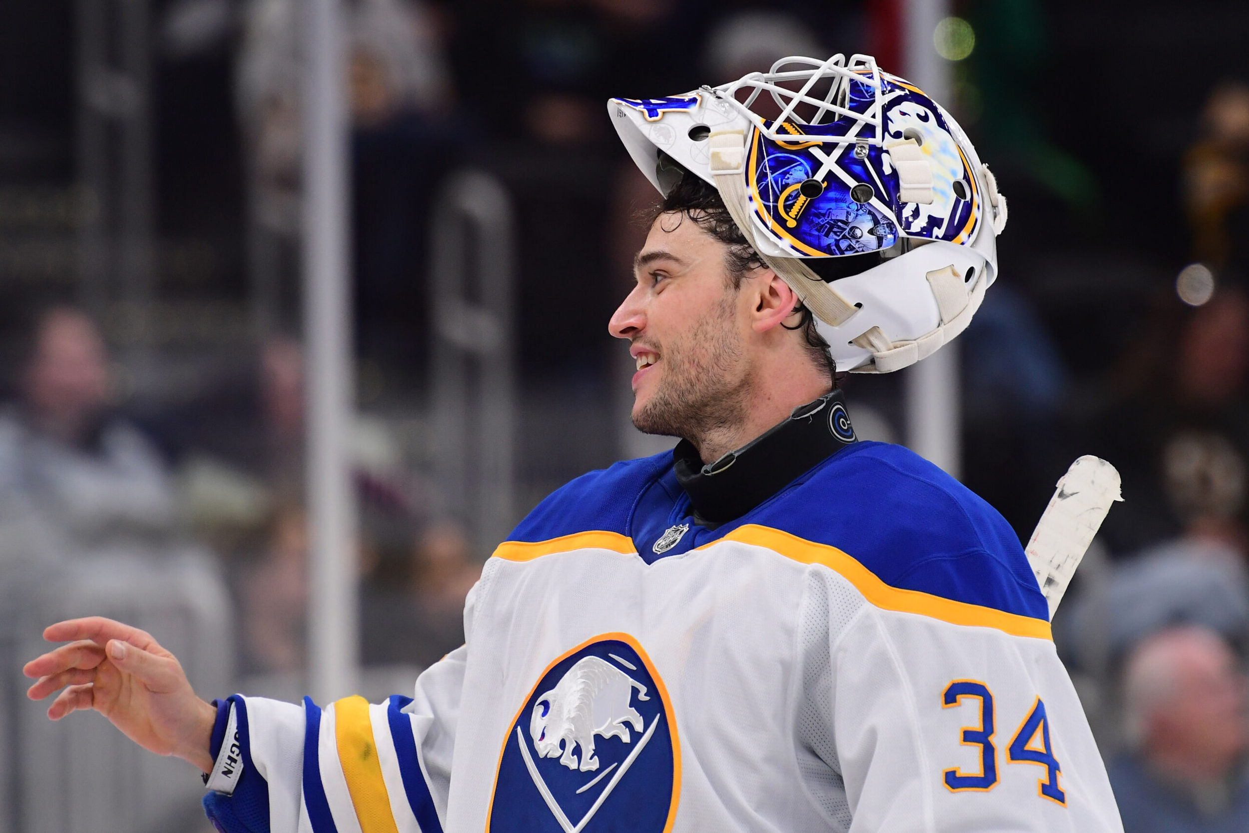 NHL rumors: Oilers like Lyon, Maple Leafs draw line, & scouring Senators