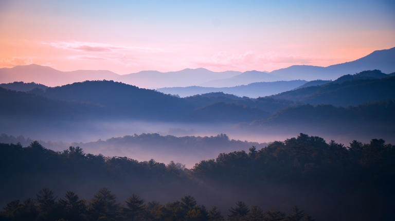 This beautiful resort in Virginia's Blue Ridge Mountains boasts ...