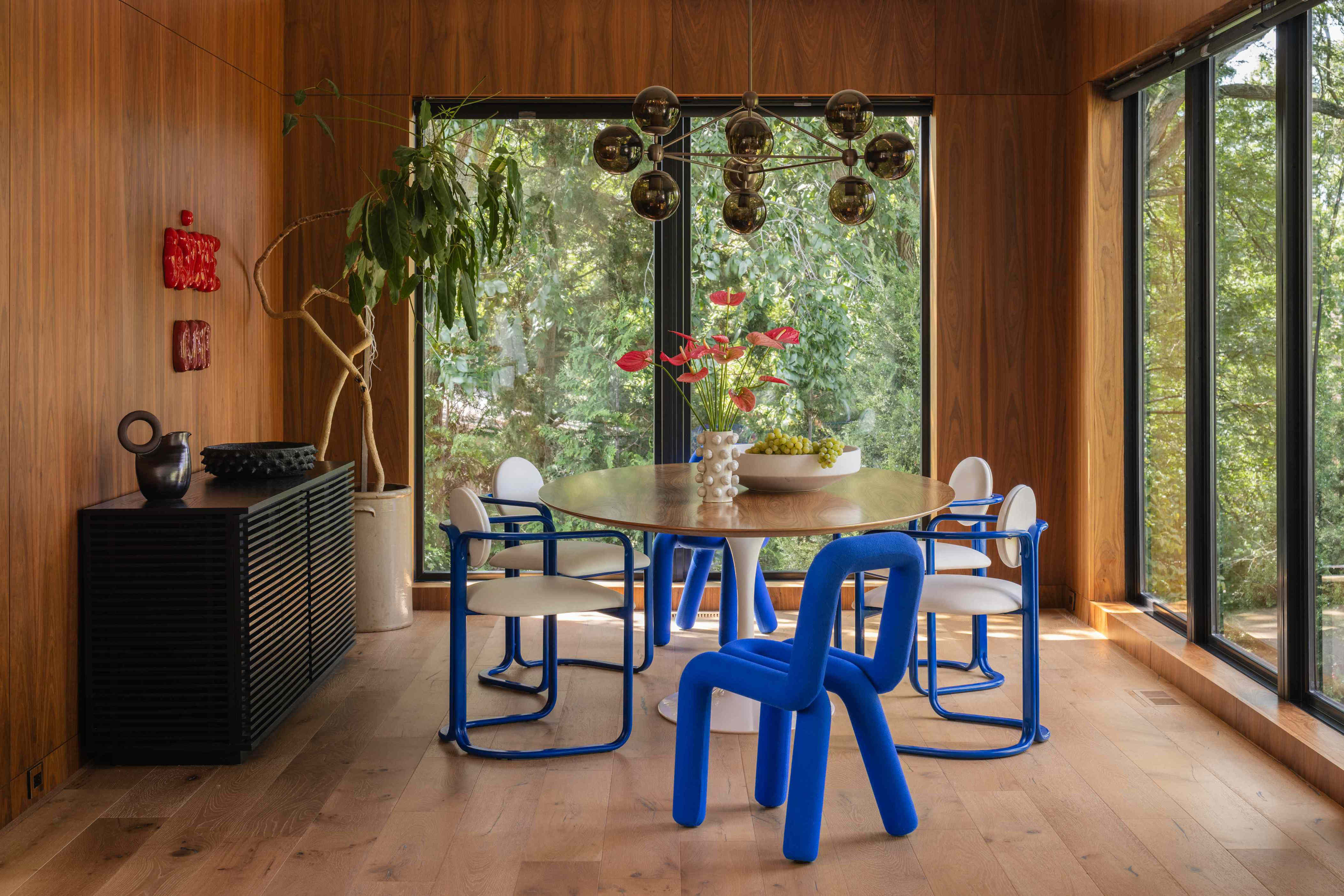 This throwback wall treatment is officially cool again—here’s how ...
