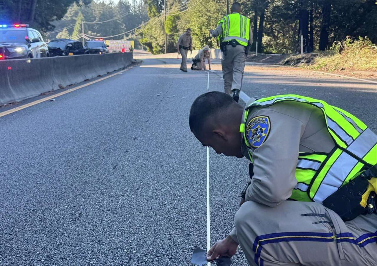 Tesla driver killed in fiery crash on Highway 17 in Los Gatos