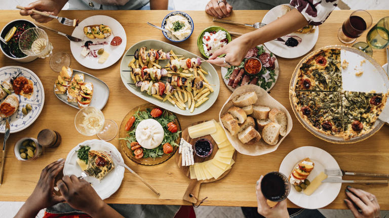 The case for eating a bigger lunch than dinner while on vacation