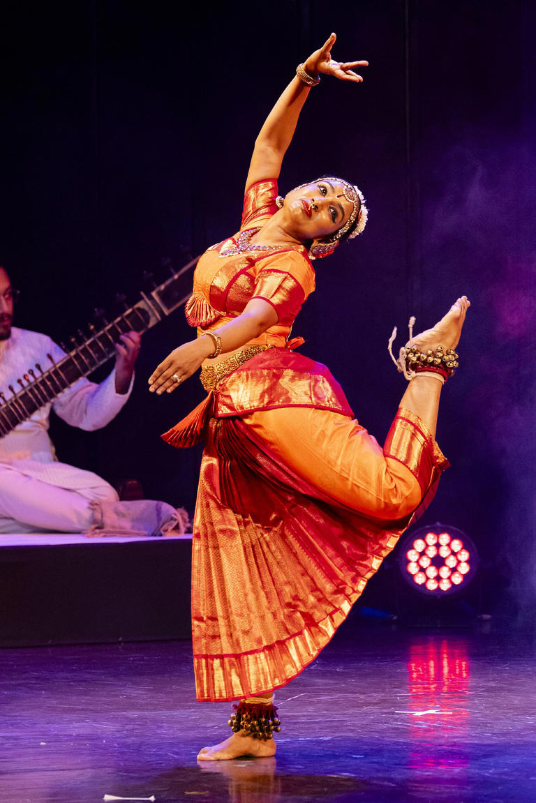 Yamini Reddy’s Surya debuts in Hyderabad: A dance tribute to the sun ...