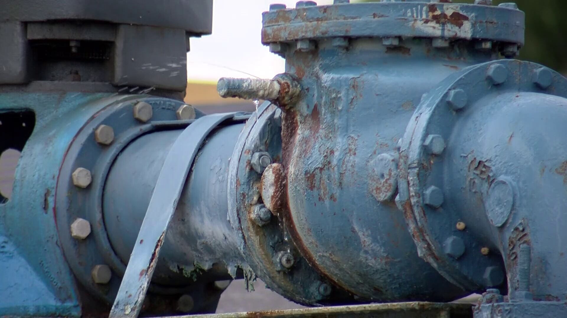 Water line break reported near Rocket Park