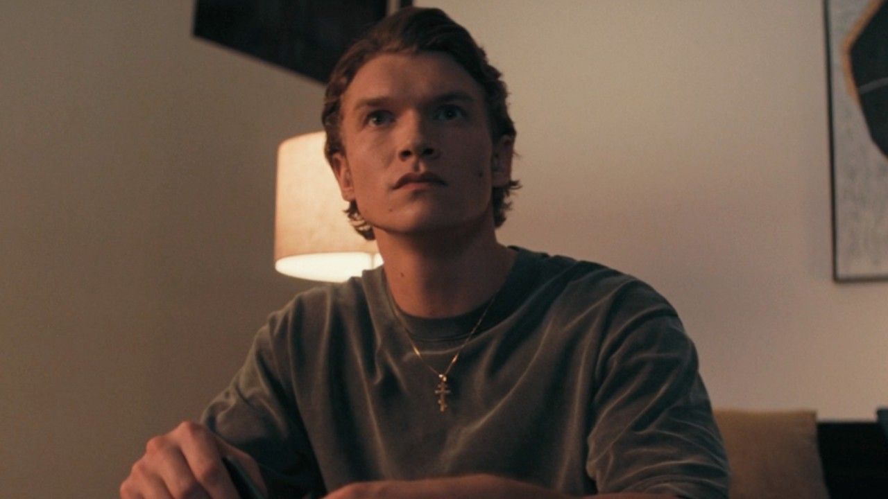 Fans can't stop gushing about the end of heated rivalry's fifth episode ...