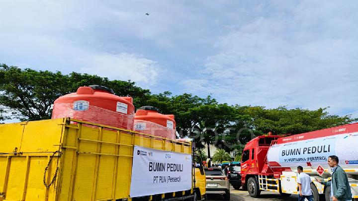 Danantara kirim 100 truk bantuan ke Aceh